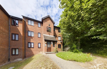 1 Bed Flat | Popular Development